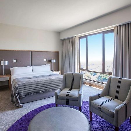 Southern Sun Hyde Park Sandton Johannesburg Exterior photo