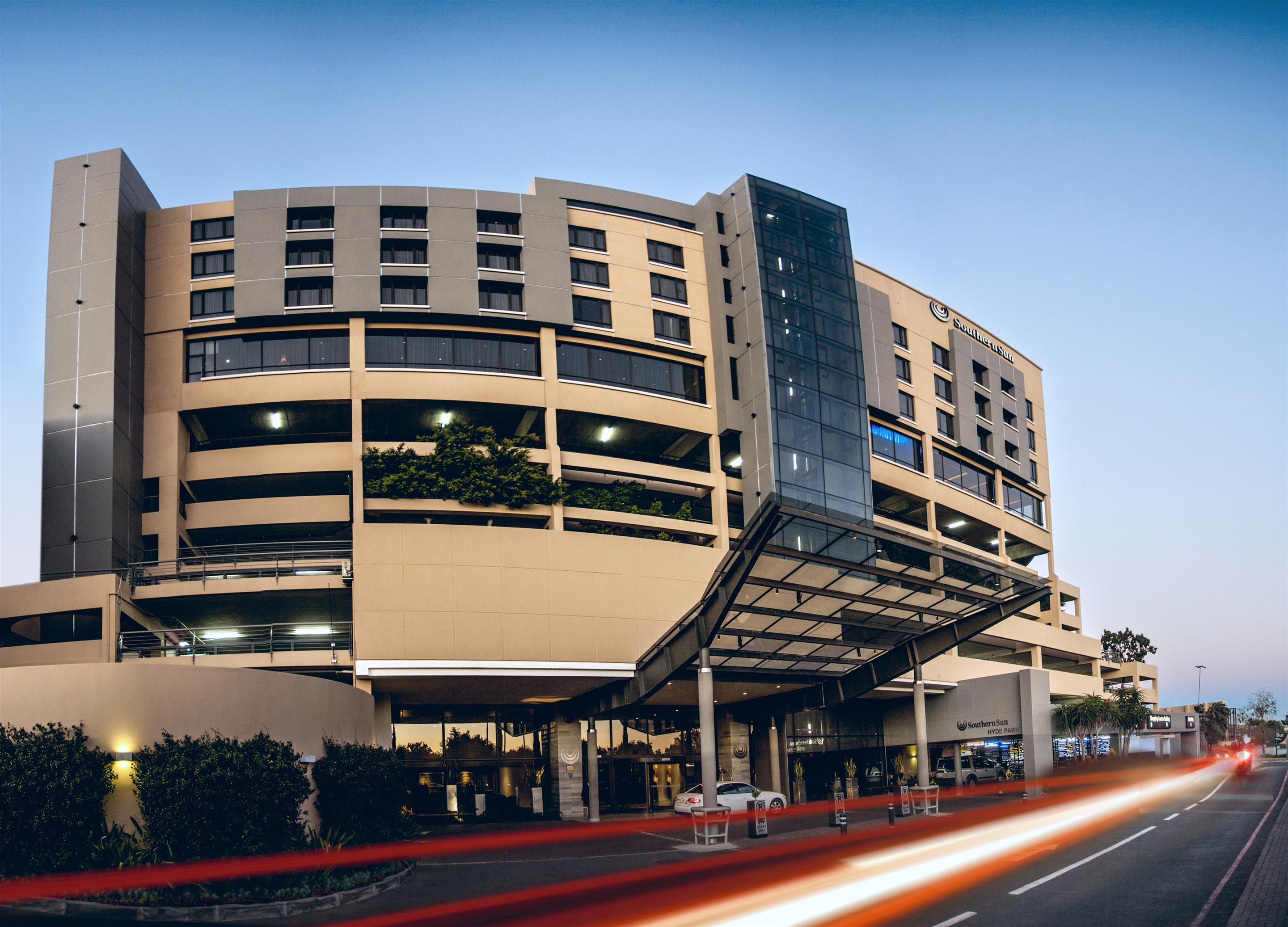 Southern Sun Hyde Park Sandton Johannesburg Exterior photo