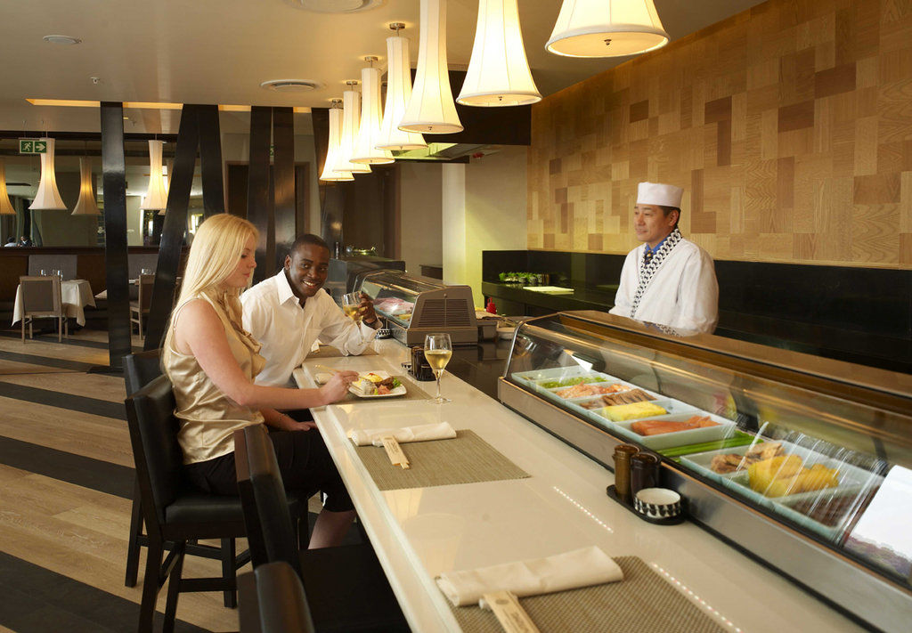 Southern Sun Hyde Park Sandton Johannesburg Exterior photo