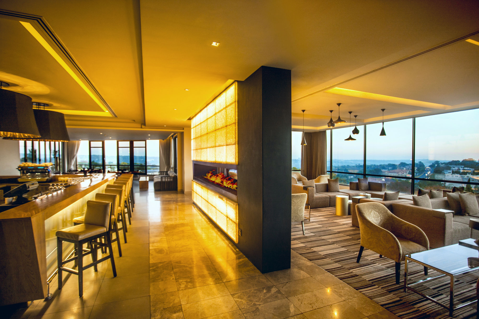 Southern Sun Hyde Park Sandton Johannesburg Exterior photo
